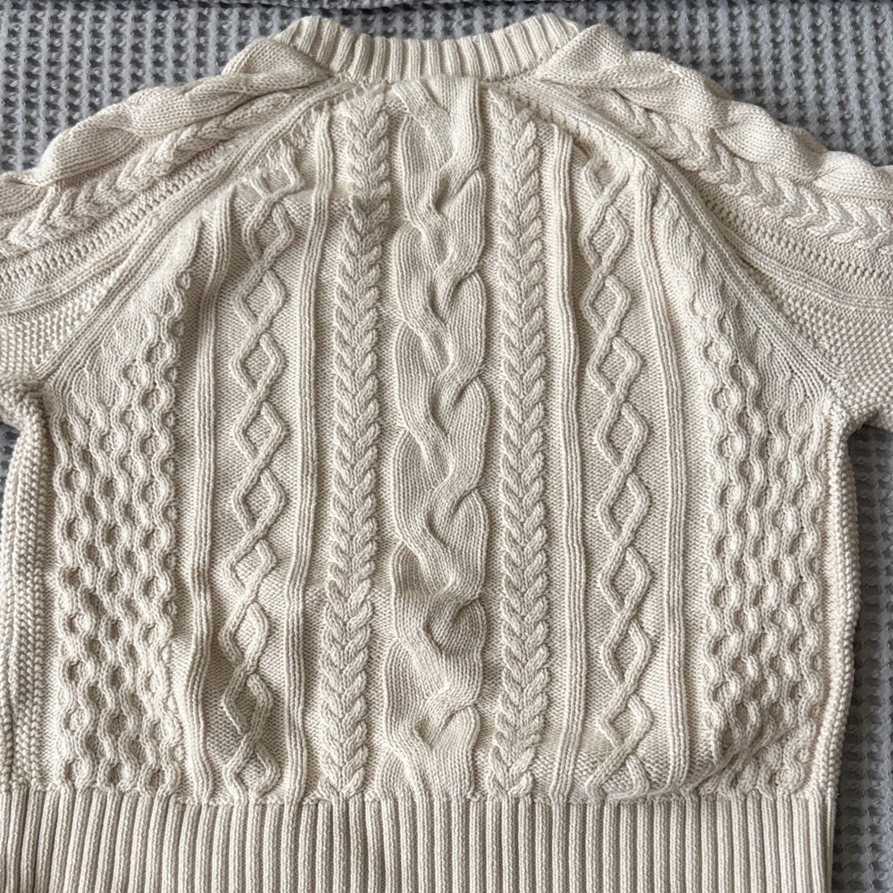 GAP 100% Cotton Cable Knit Sweater - Picture 3 of 8